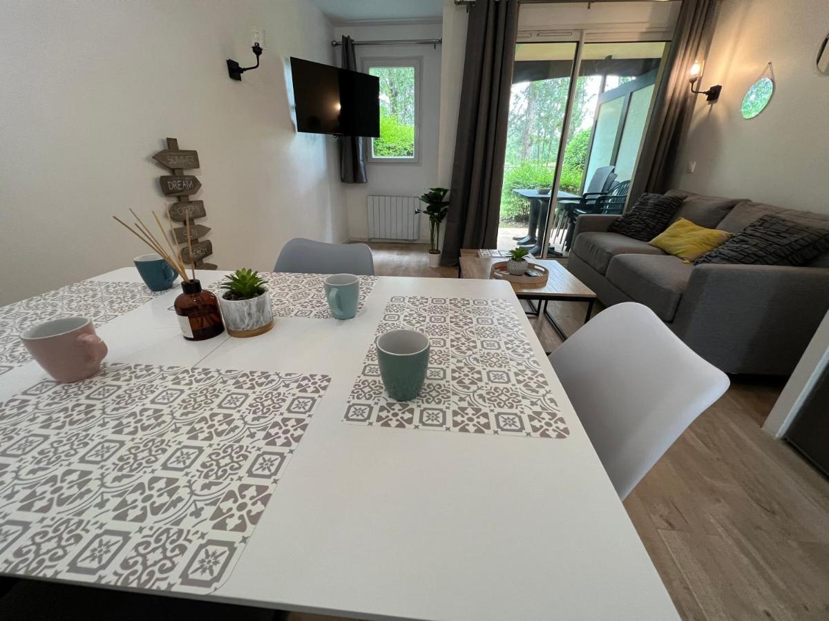 Le Cosy Residence Du Golf โดวีลล์ ภายนอก รูปภาพ